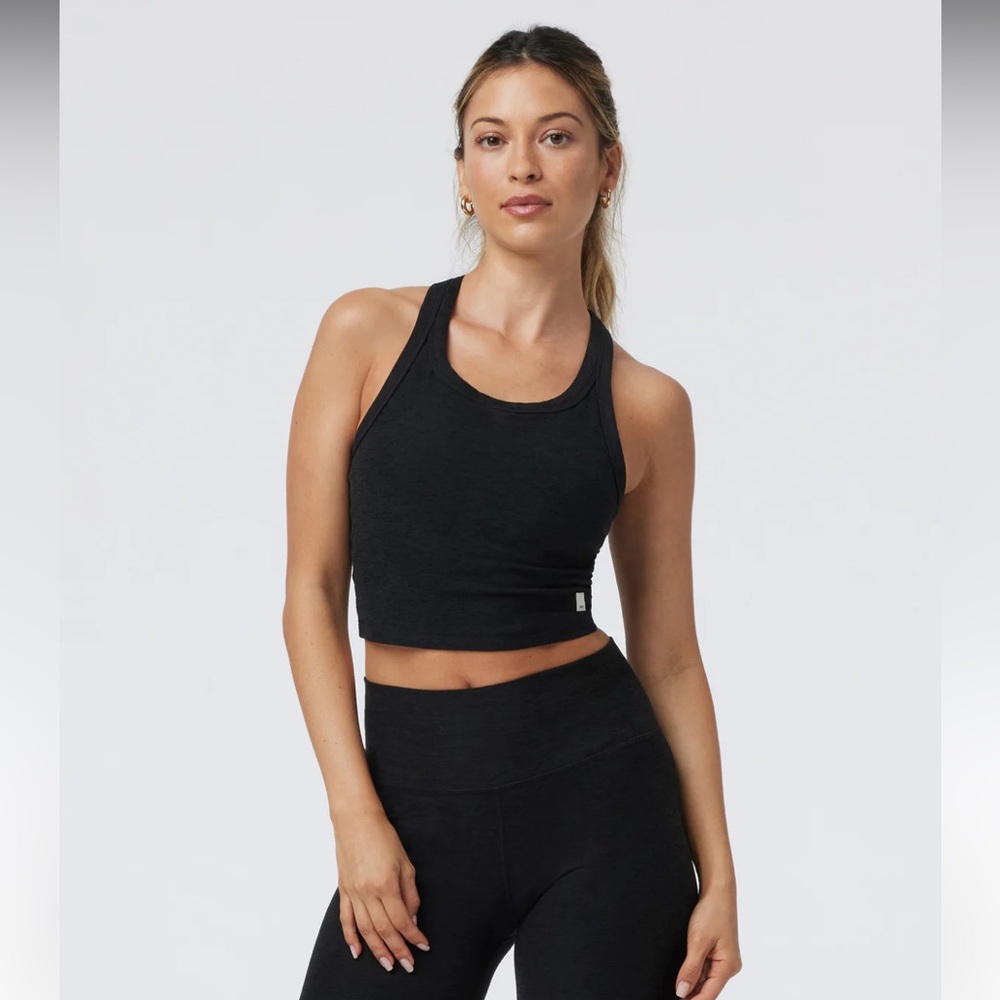 Vuori Elevation Racerback Tank ✨bundle of 2–black and heather blue✨